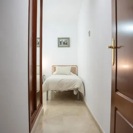 Apartamento Atenea Centro Con Garaje Gratuito *